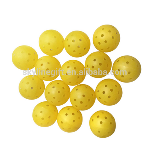 plastic colorful pickleball/hollow baseball/wiffle ball